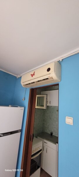 Piata Resita, garsoniera confort 3.